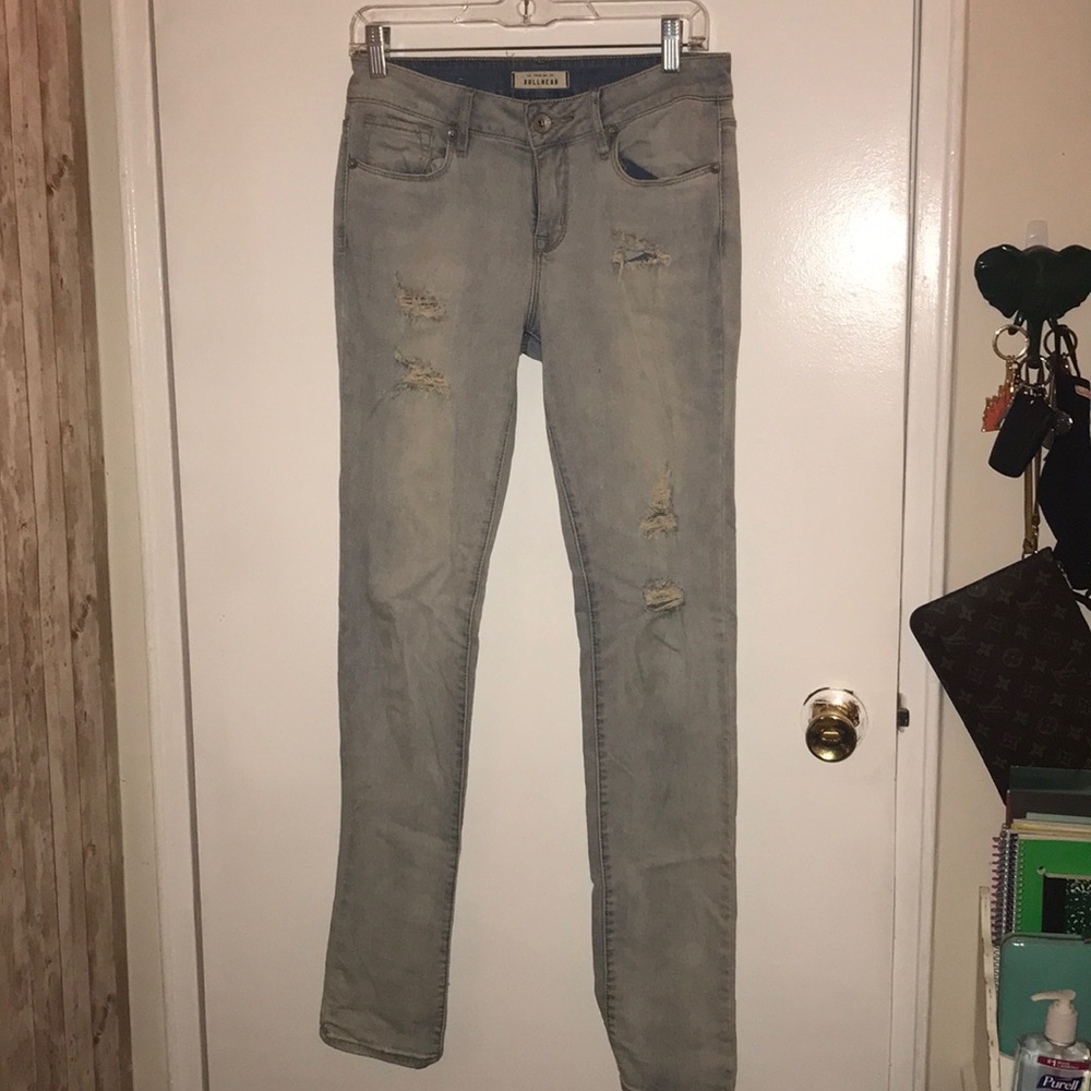 Bullhead Light wash jeans